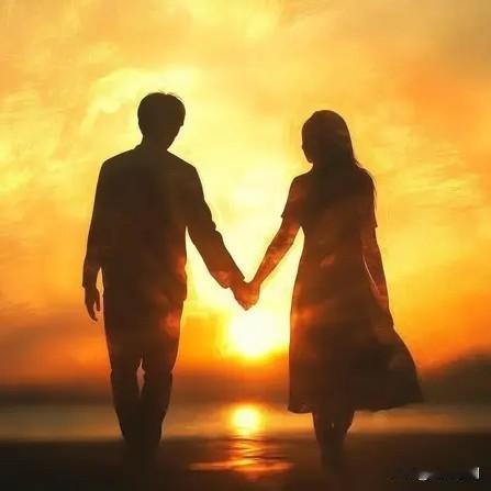 梦里的相遇很温柔，
醒来的心情很甜蜜。
原来被人惦记和惦记别人，
连梦都会变得甜