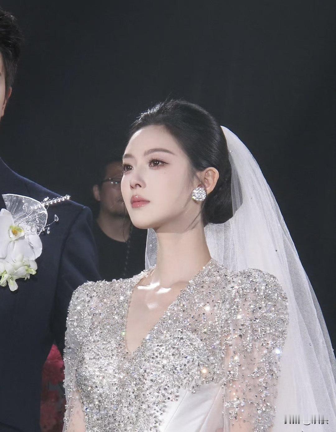 漂亮的都是别人的新娘