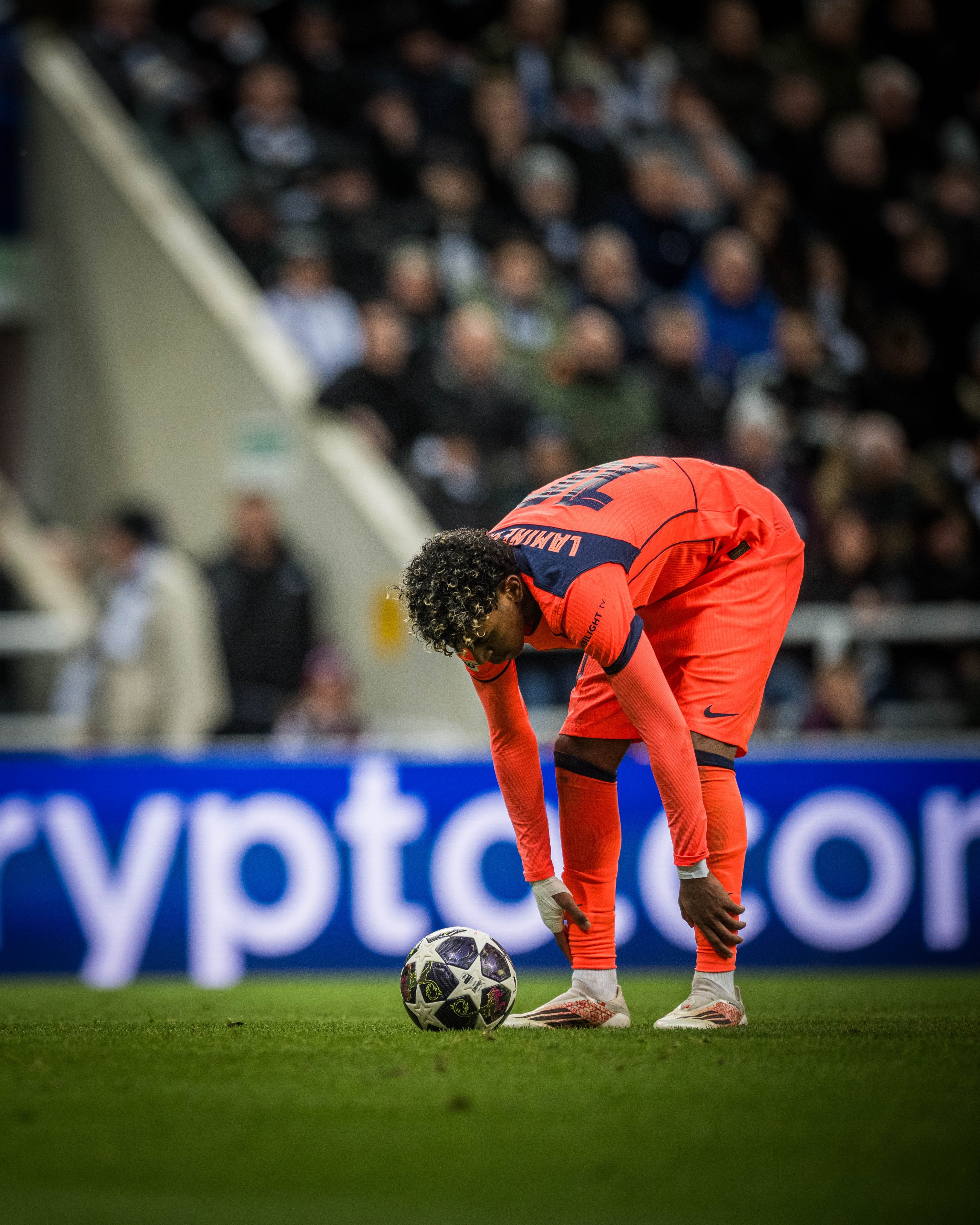 对于巴萨来说这场比赛很难，客场1-1，哪怕是小负我觉得都能接受，现在赛程密集，再