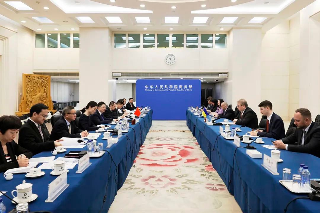 【乌克兰经济部副部长来华，中方表态愿扩大自乌进口优质产品】据商务部网站消息，7月