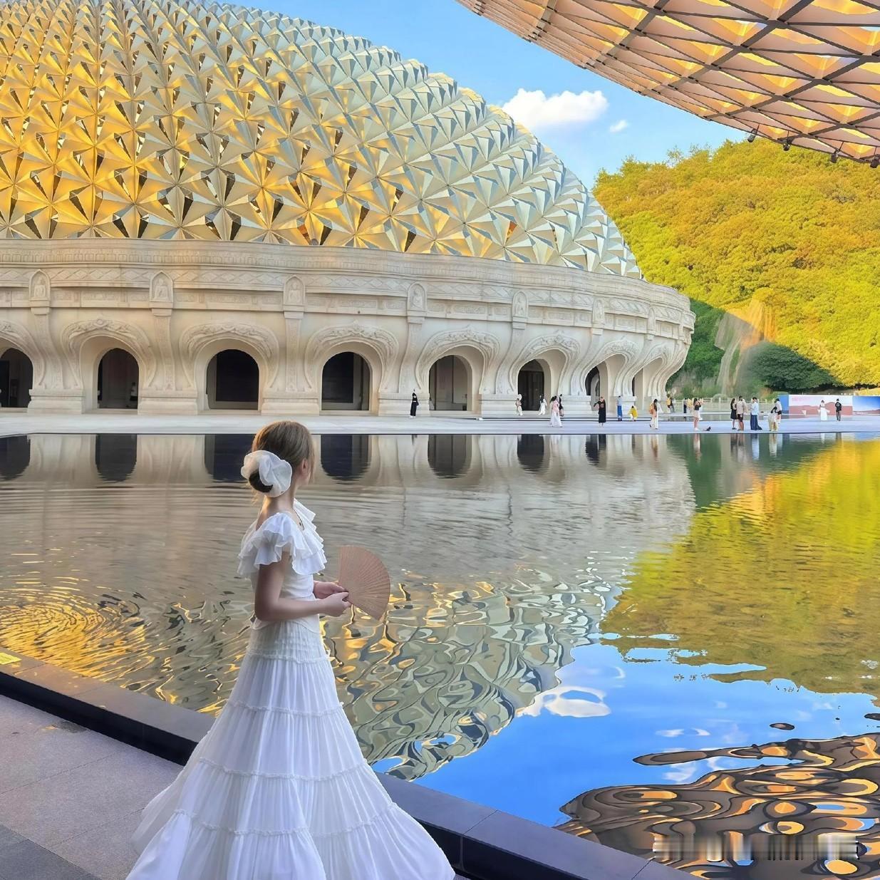 作为一个儿媳该有的心眼

1:少管婆家的家务事，你始终也只是一个外人，他们说什么