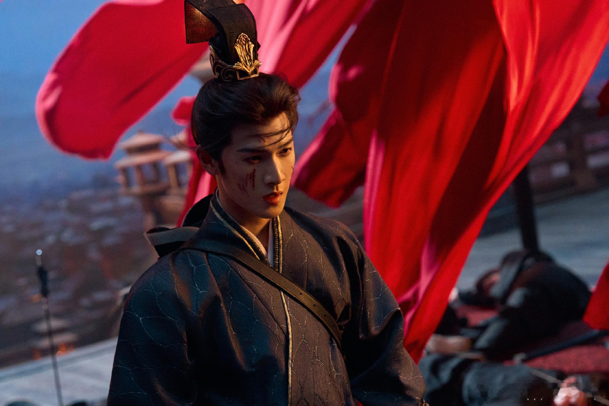归良辰杀青李昀锐主演的归良辰，看了今天的杀青剪辑视频和海报。质感这块可以放心了，