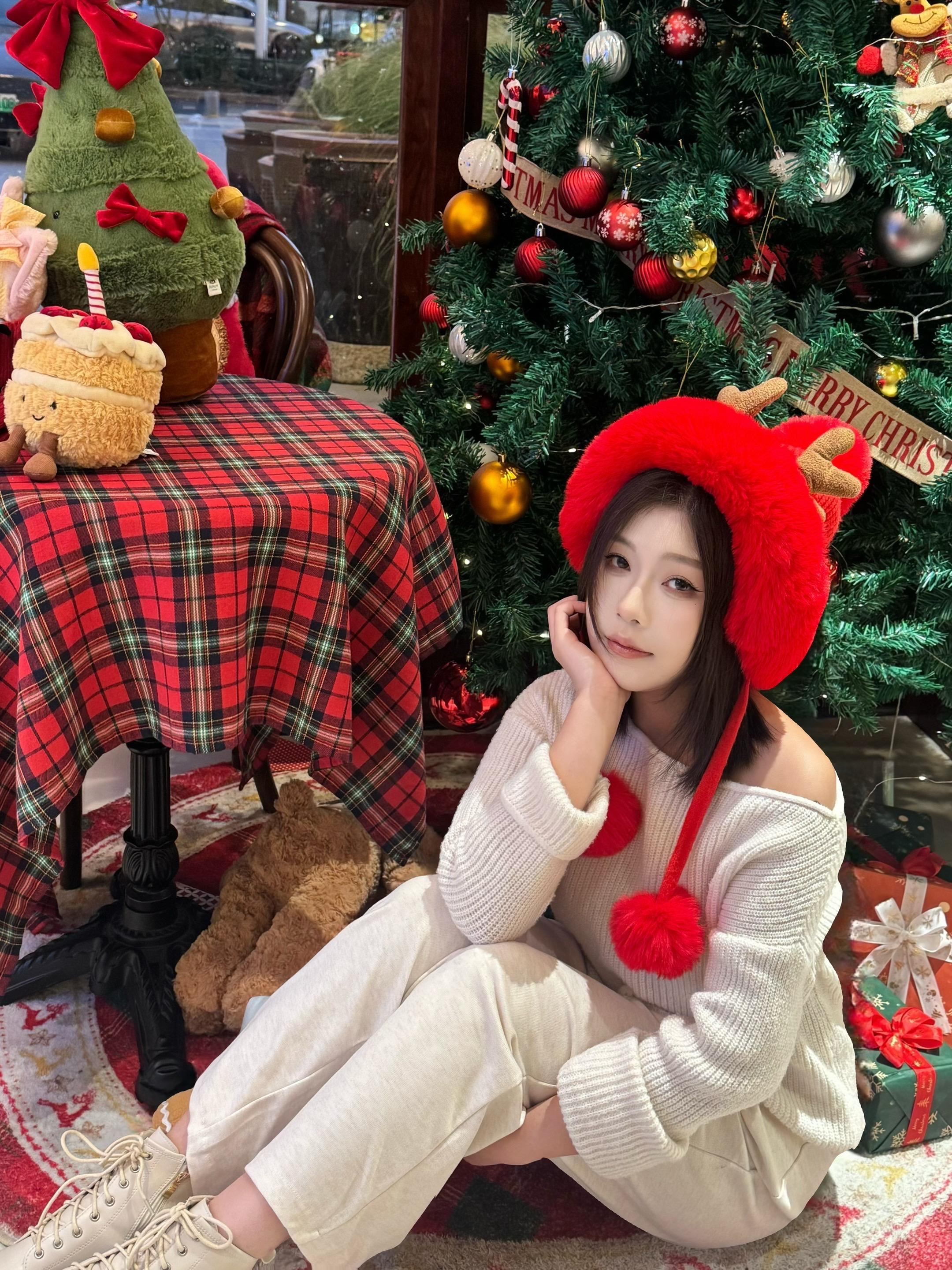 家人们节日快乐🤗🎅🏻𝐌𝐞𝐫𝐫𝐲 𝐂𝐡𝐫𝐢𝐬?...