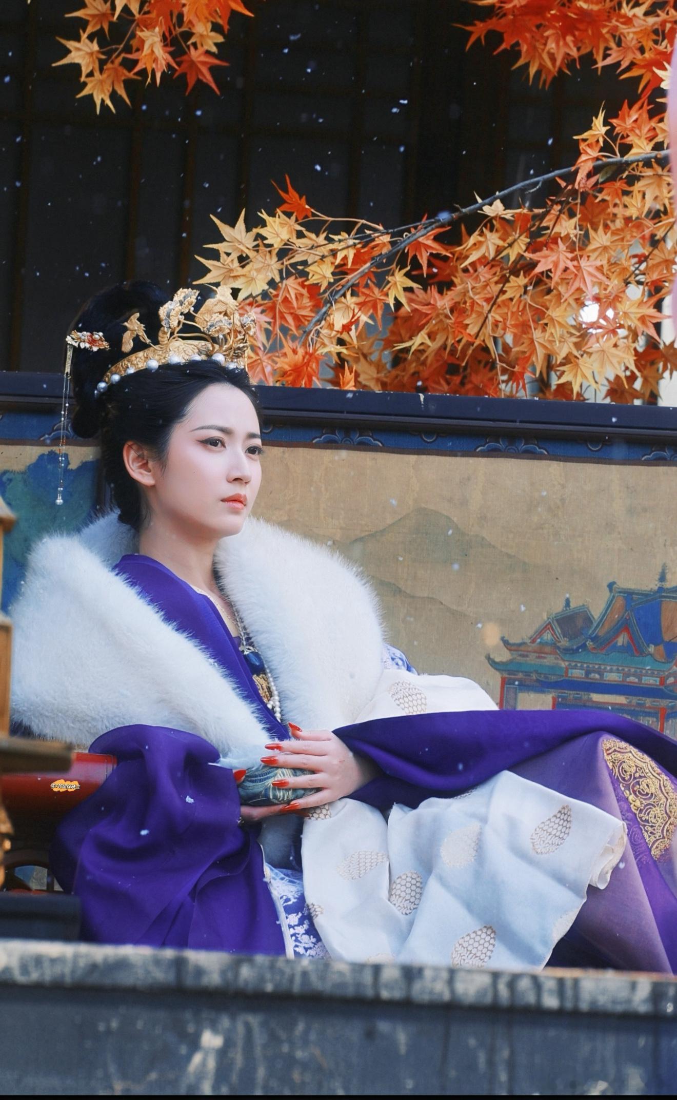 陈钰琪  cyq陈钰琪金吾不禁 cyq陈钰琪李令歌 愿你能被很多人喜爱，满腔热忱