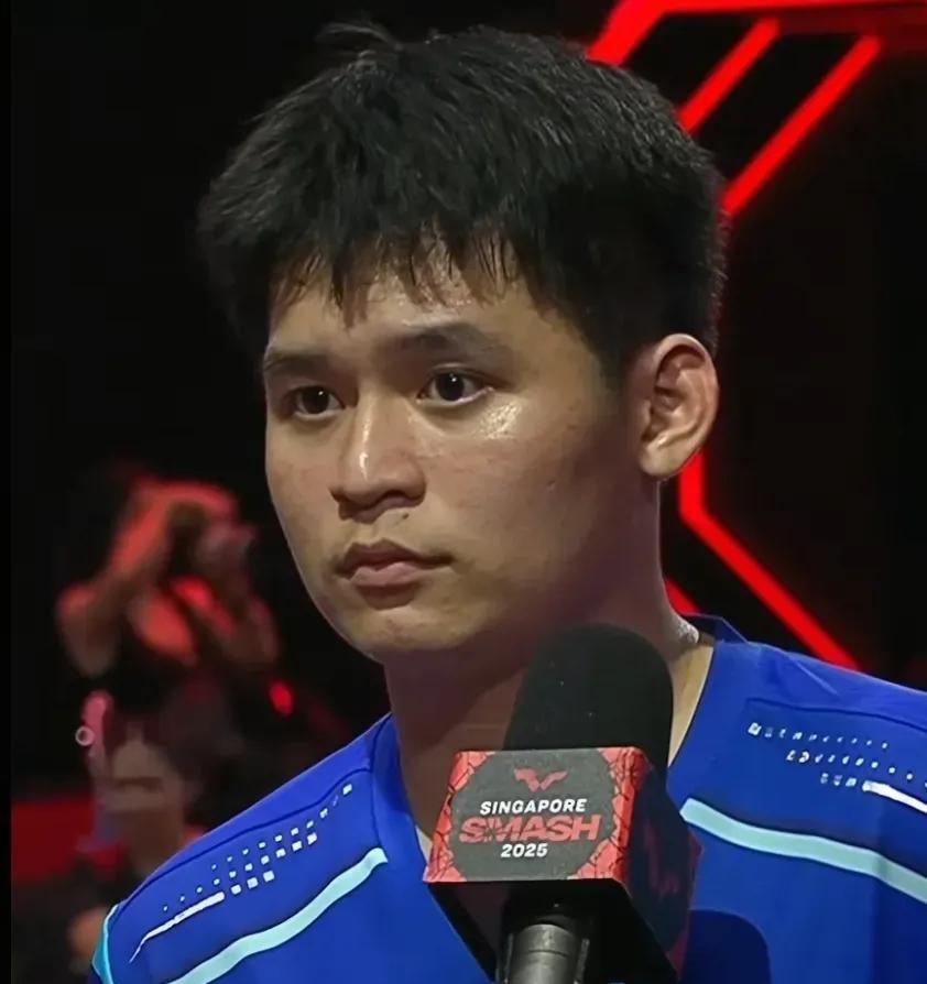 坦白的讲，目前的世界第一林诗栋距离真正的打败天下无敌手依然存在一定的距离，但是林