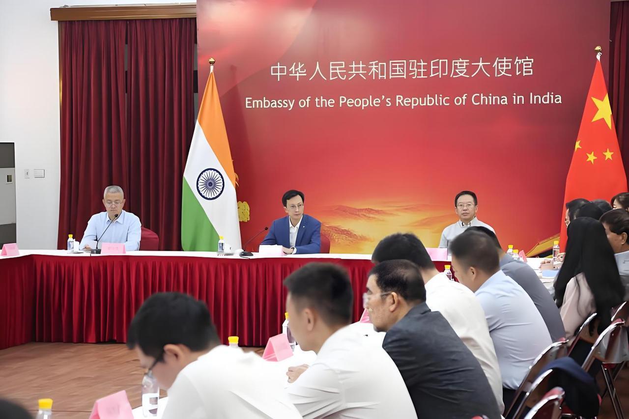 媚外女翻译被策反，中企海外项目遭精准打击！被迫低价贱卖企业！必须重判！

近期，