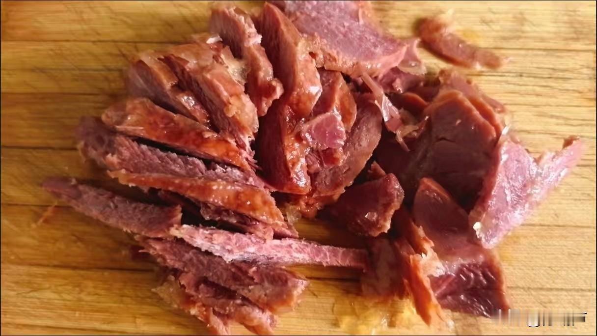 糖尿病人虽然可怜，但不值得同情。为啥呢？大家看看身边得了糖尿病的人，是不是都是