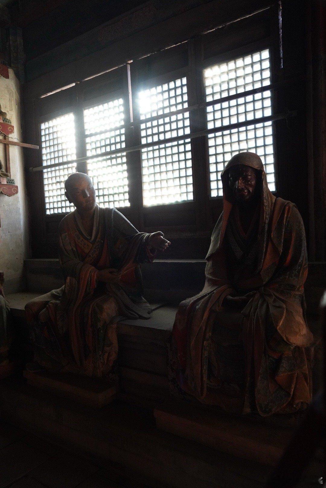 岽游记  济南灵岩寺，“天下罗汉两堂半”，下 