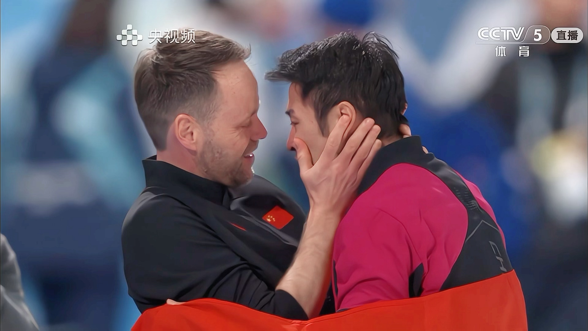 不得不说竞技体育的情感浓度在一霎那远超于其他恭喜宁忠岩金牌了🎉 