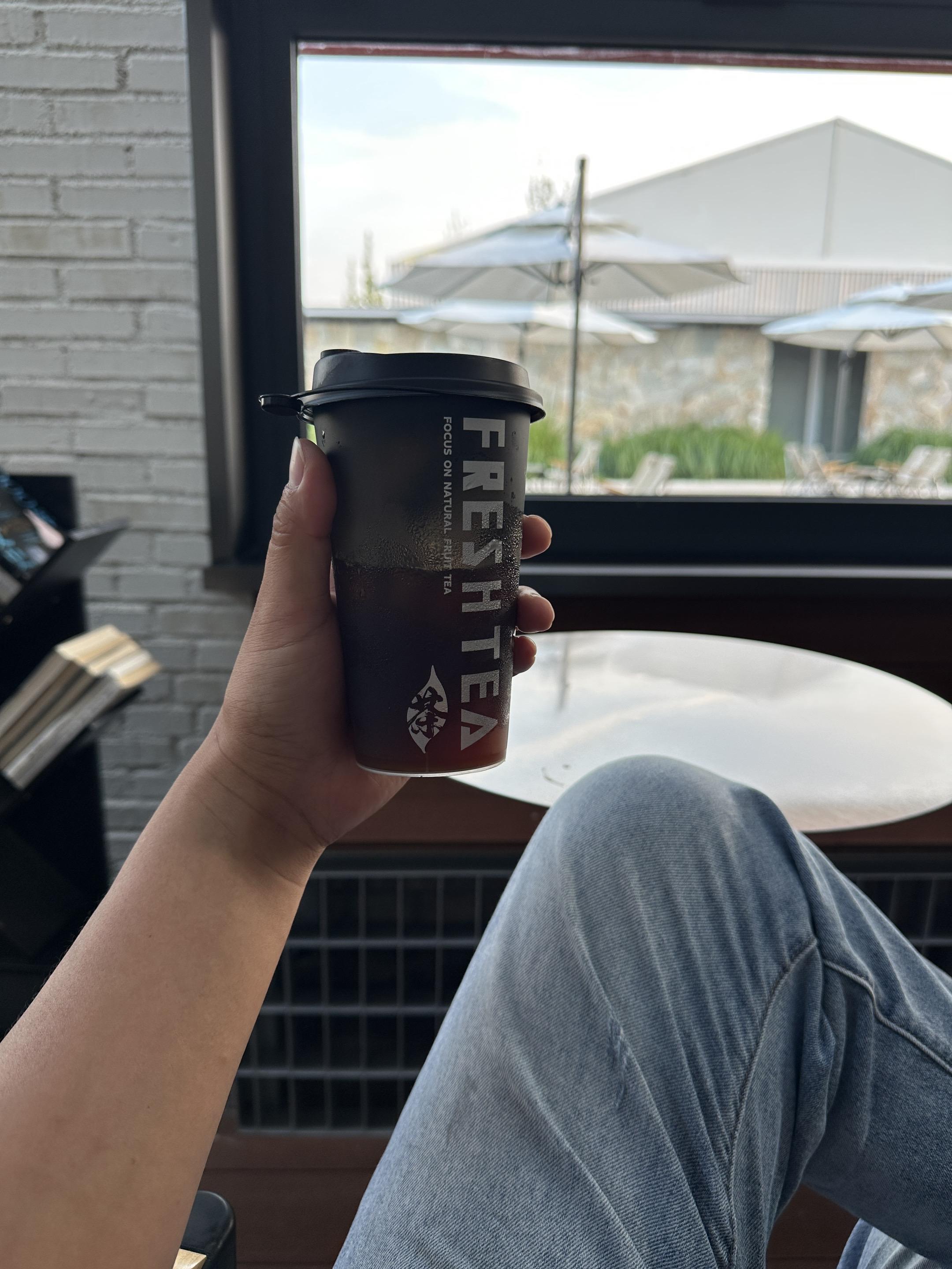 有能之人千人恨，无能之人恨千人。招人喜欢，不叫本事，遭人嫉妒，才说明你...