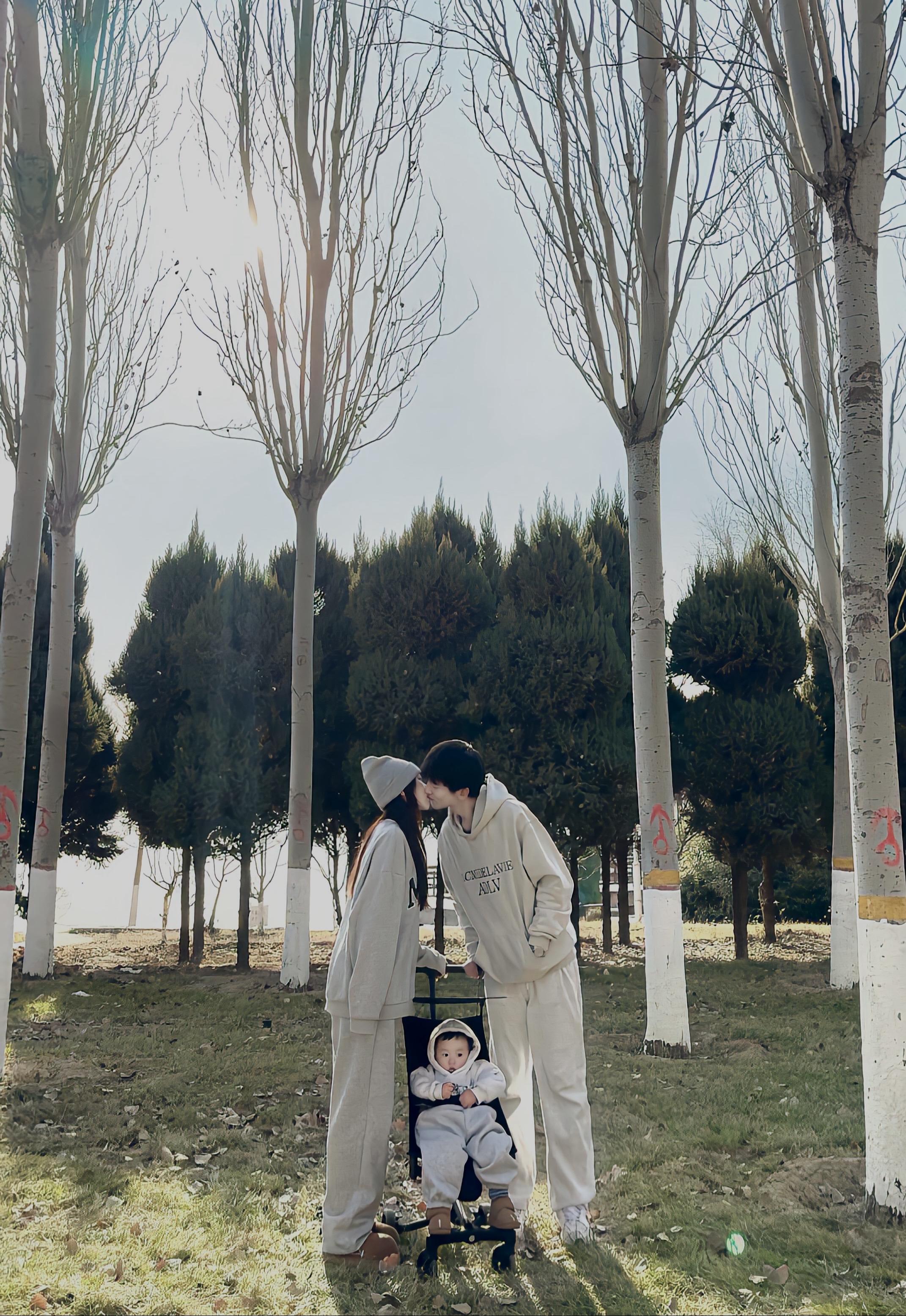 如果幸福有模样 大概就是这样 不缺席的爸爸  快乐的妈妈  肆意成长的...