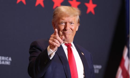 特朗普突袭中国商船，很多人以为这是北京吃了个哑巴亏。错了！真相是老特亲手送来了一