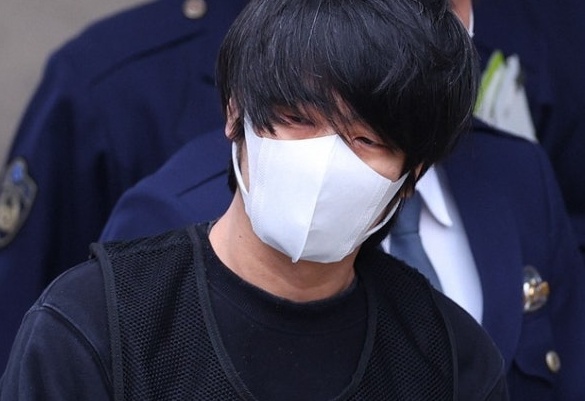 【山上彻也向安倍晋三家人道歉】据日本TBS电视台12月4日报道，日本前首相安倍晋