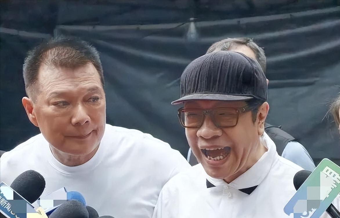 蔡康永夸赞蒋万安大会办的很成功，非常非常动人。

蔡康永在蒋万安竞选总部成立大会
