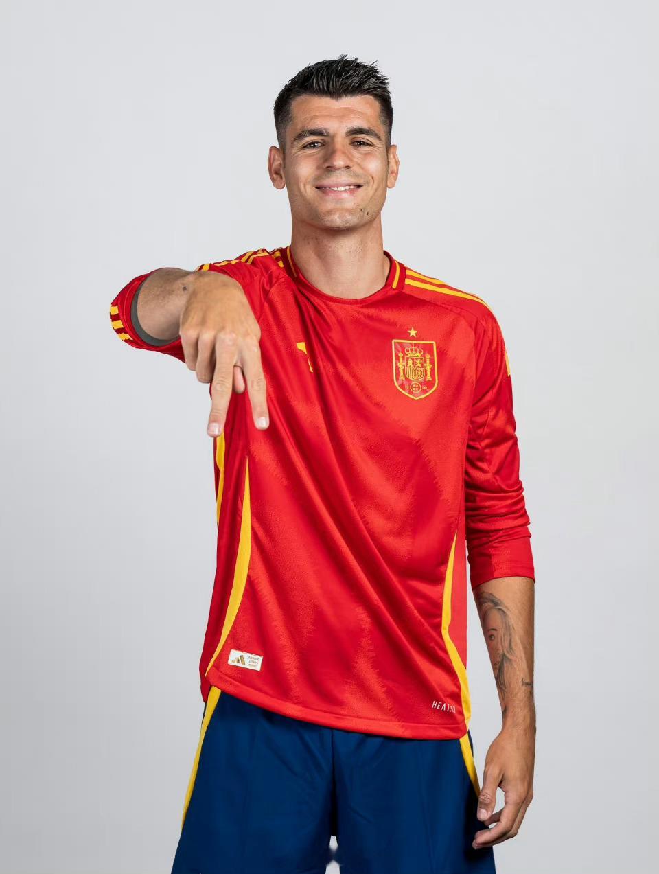 #西班牙vs德国##欧洲杯# 恭喜西班牙决杀德国晋级！恭喜莫拉塔和那个谁[dog