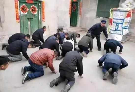 标题：岁月变迁中的故乡年味
内容：我是个70后，来自鲁西北山东省夏津县肖庄村。故
