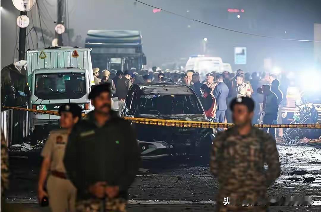 印巴都遭到痛击，巴铁进入战争状态，印度举动很不寻常