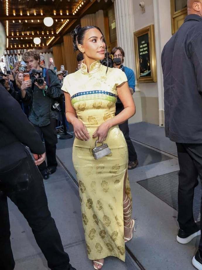 甜茶与卡戴珊一家看舞台剧 金·卡戴珊、金小妹Kylie Jenner与男友甜茶、