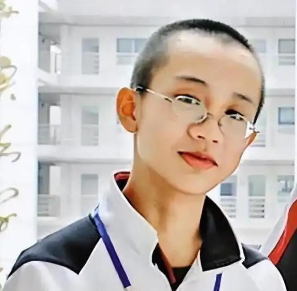 “要是放他回中国，那将是美国科技界的巨大损失！” 美国专家发出慨叹，原来竟是为了