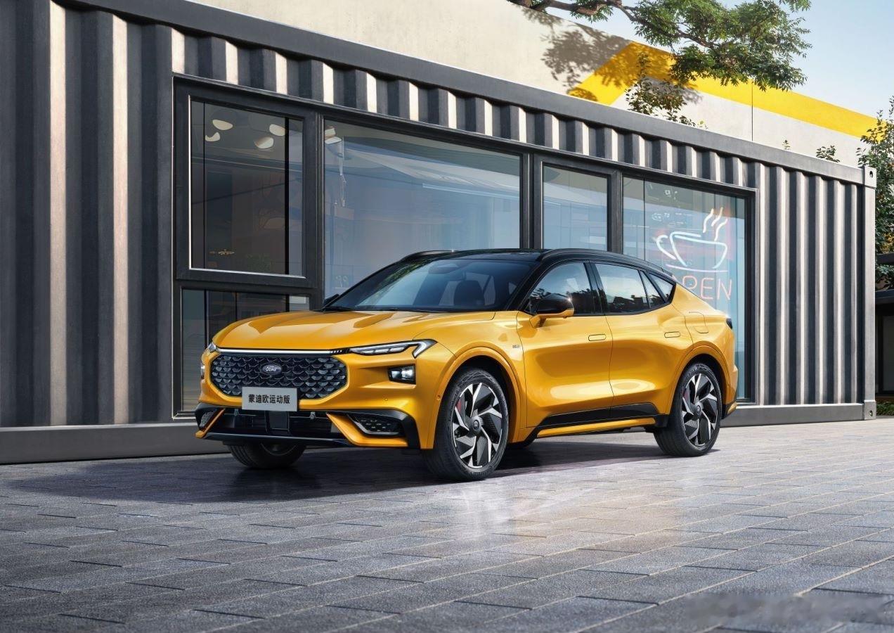 【福特蒙迪欧运动版】正式上市6月7日，长安福特蒙迪欧运动版车型正式上市，新车推出
