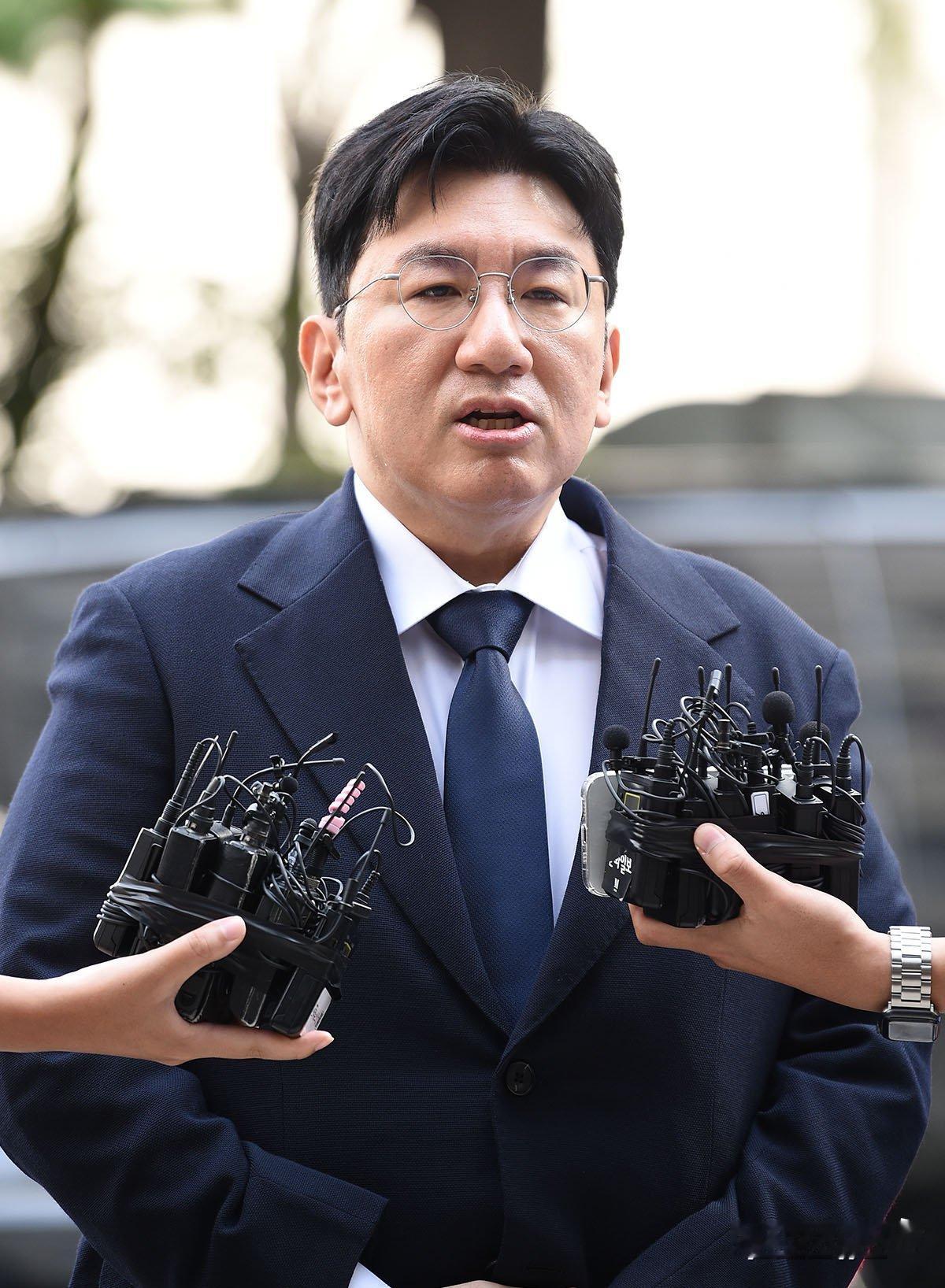 一模一样 ​​​