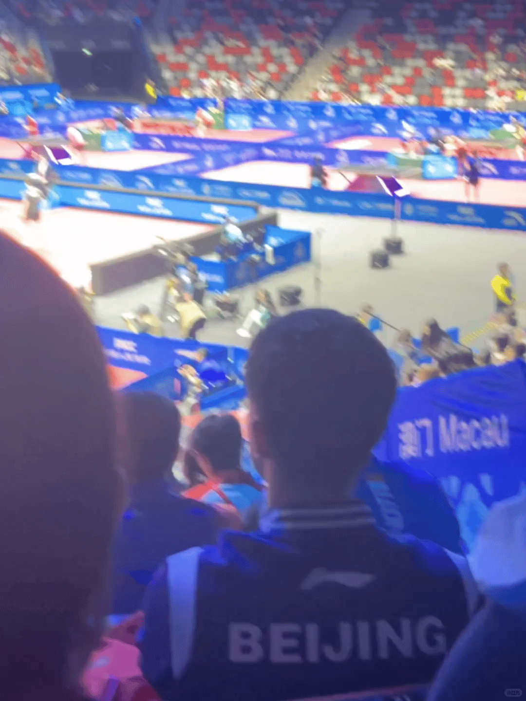 这小后脑勺，萌萌🥺 