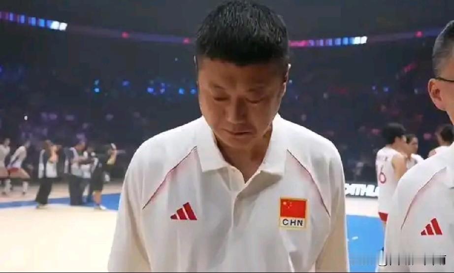 赵勇的“自我怀疑”，那不是果断，害惨了中国女排！

2023年的亚锦赛，赵勇率领
