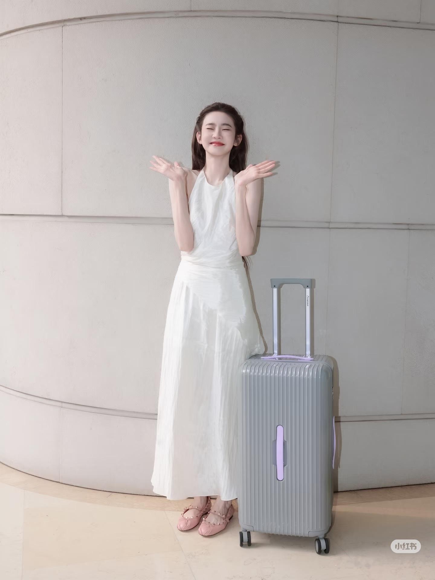 张艺凡 fashionstyle 张艺凡韩永玉 今天是温婉的张艺凡