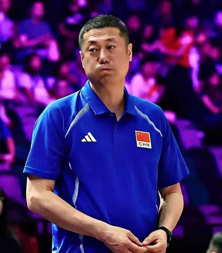 勇夺冠军，可喜可贺。
但是，不知道大家发现没有，中国女排这个冠军好像有点太容易了
