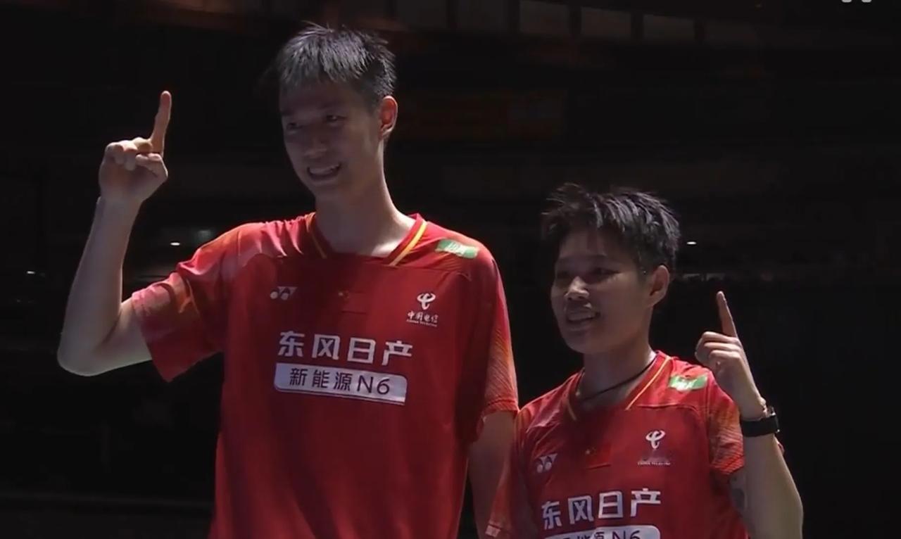 八强争夺战进行过半。在已经全部结束的混双比赛中，中国队四对组合全部进入八强，而且
