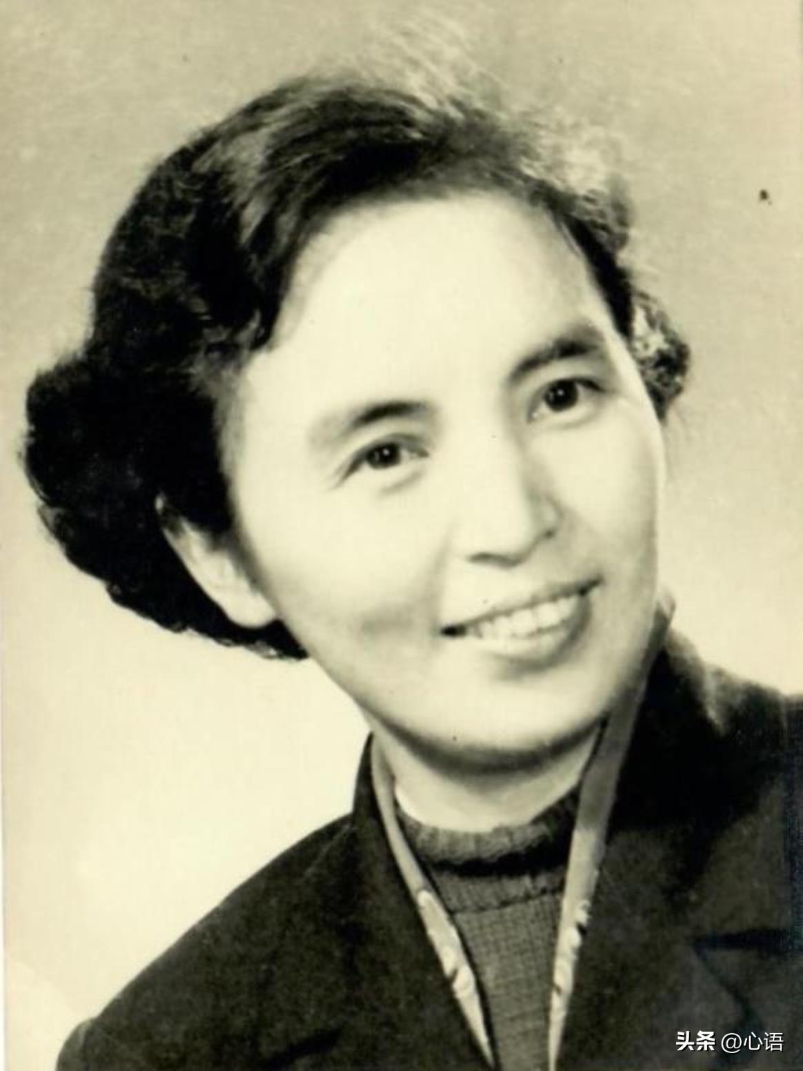 1975年上将叶飞到杭州，执意要见一个女干部，省委书记查无此人，找到后叶飞却含泪