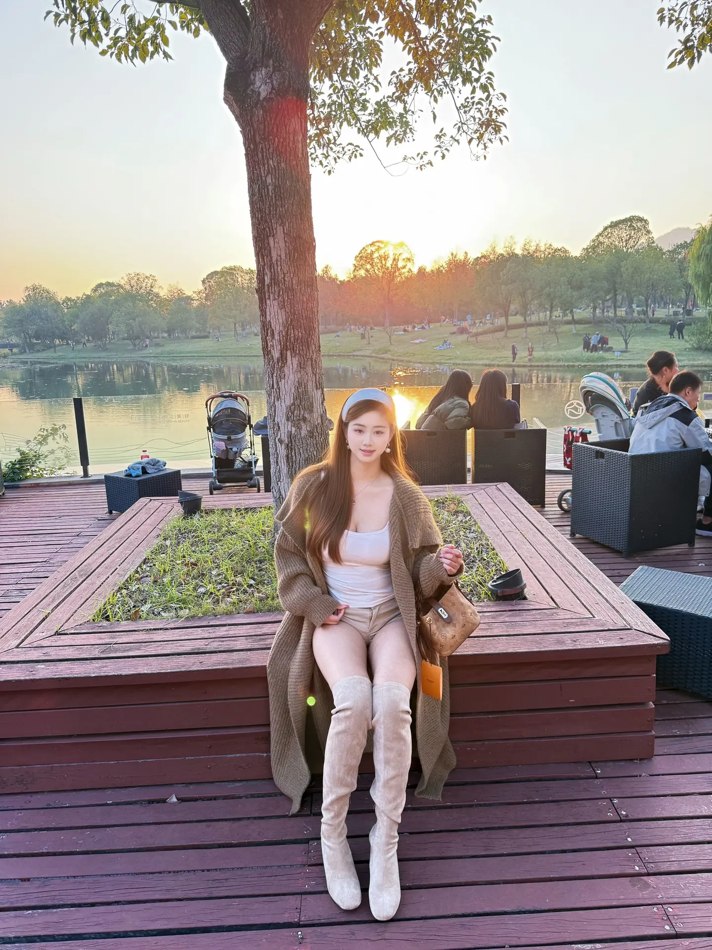 像秋一样接纳自己的荣与枯败