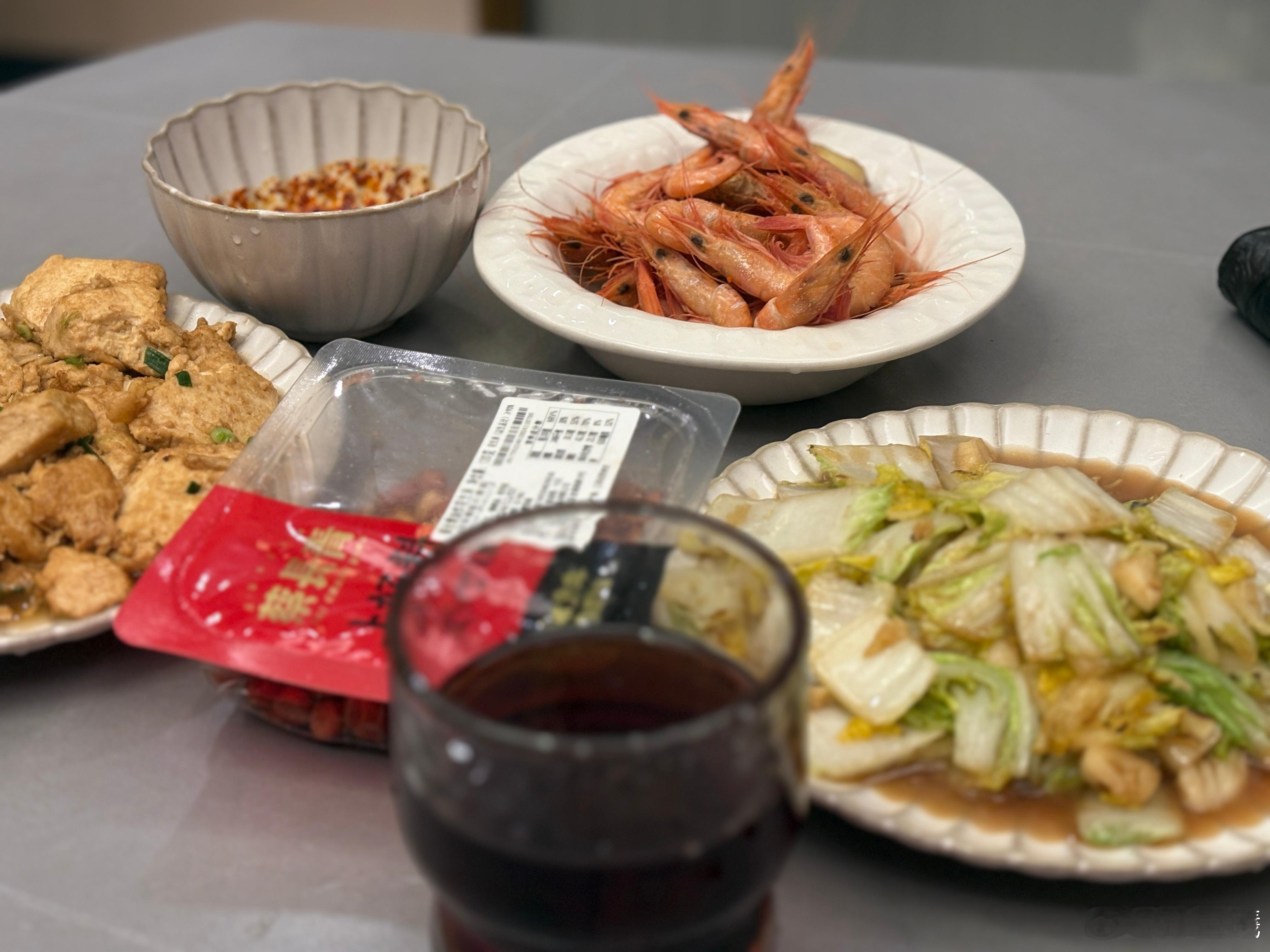 炒个豆腐..白菜.. ​​​