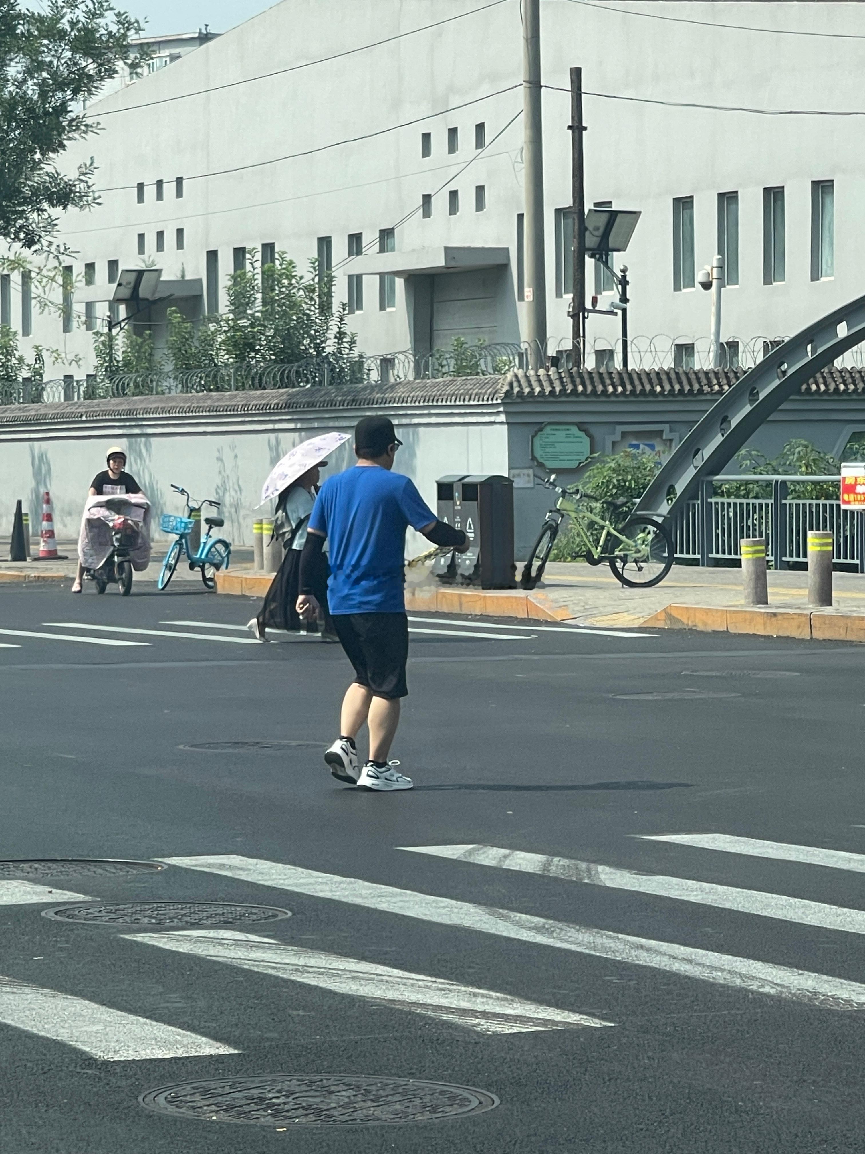 坐标积水潭，像不像？ 