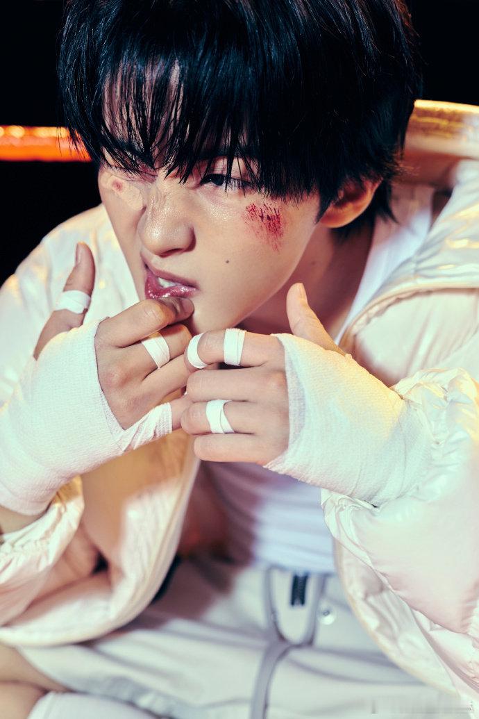 梦梦这次拳击手造型也太帅了点这次回归真的不一样，我就问有哪个地租妈看完这次回归造