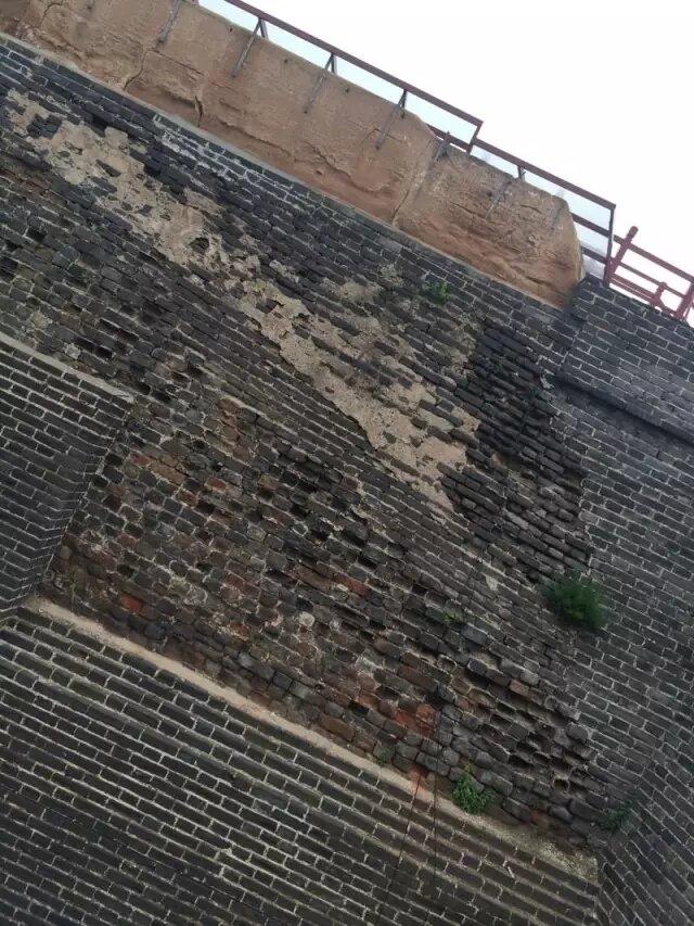 东北行于今天结束了，历经了一个多月的旅行，进入河北省的范围就结束了，大哥他们去北