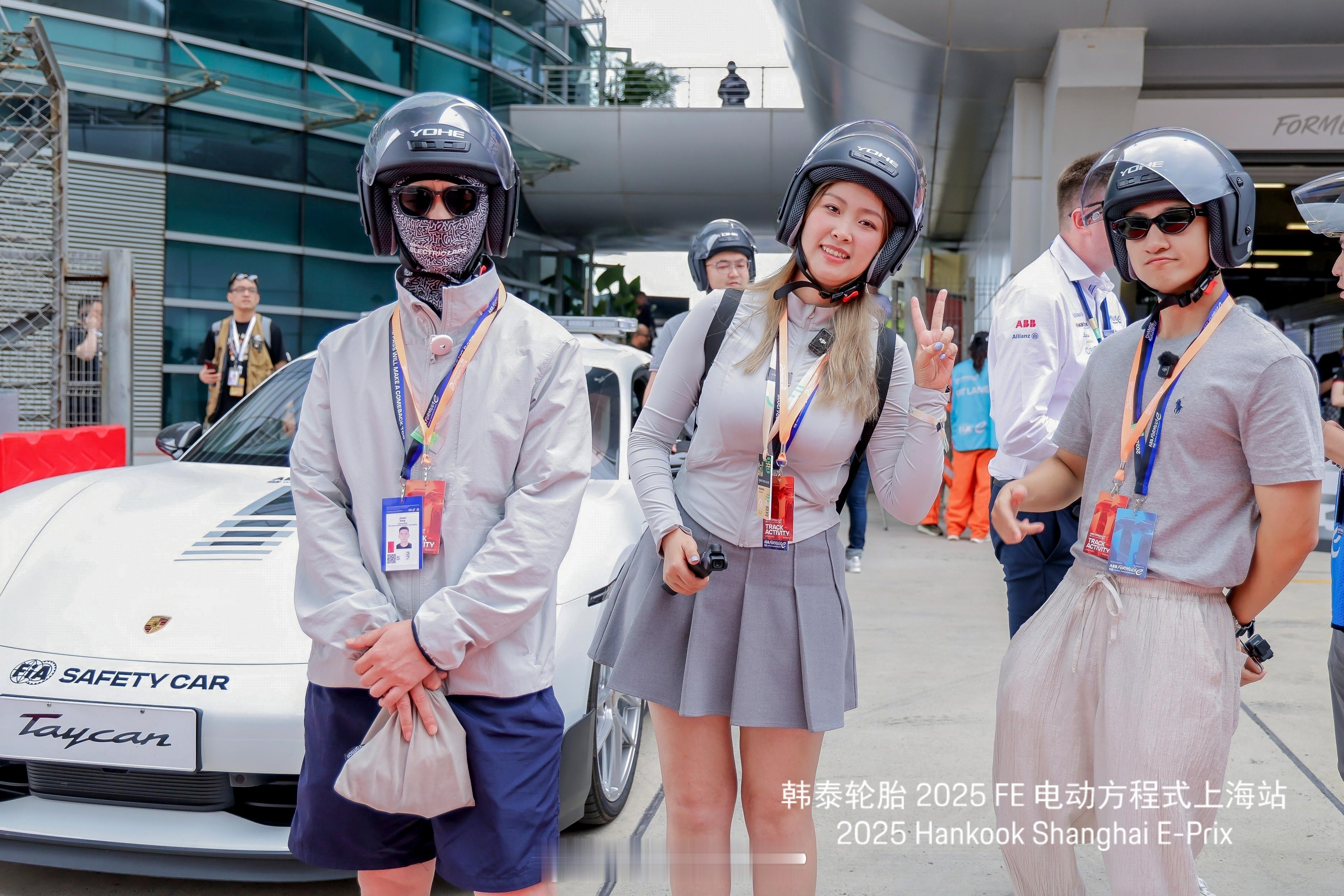 不同场景不同风格今天沙漠悍匪范周大歌随手拍汽车[超话]我与汽车的日常  ​​​