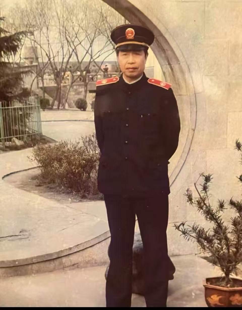 宁波，百岁老人去世后，子女们在家中意外发现了一封尘封已久的“遗书”，竟然是8年前