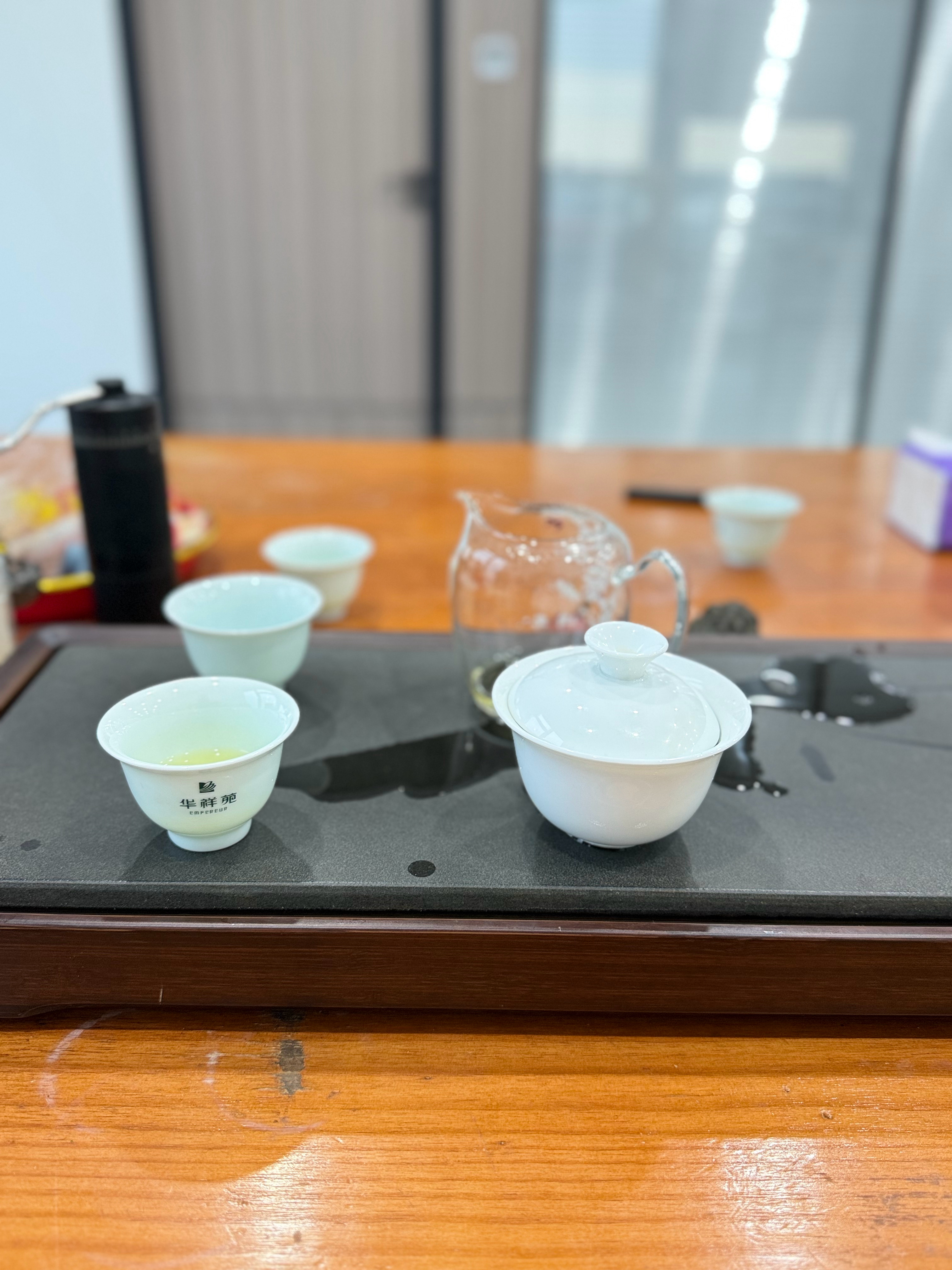 平台新规说要多发发日常，福建人的日常就是一天到晚泡茶，然后看有哪个项目可以梭哈