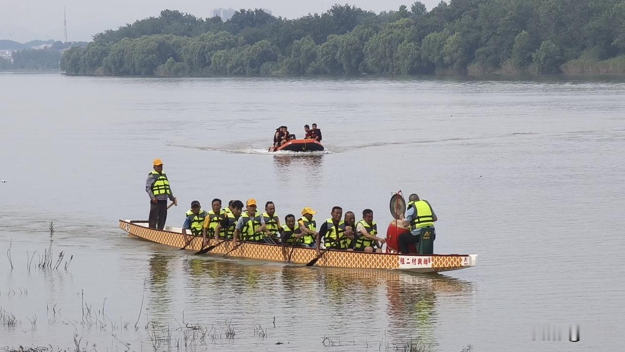 半卷诗行