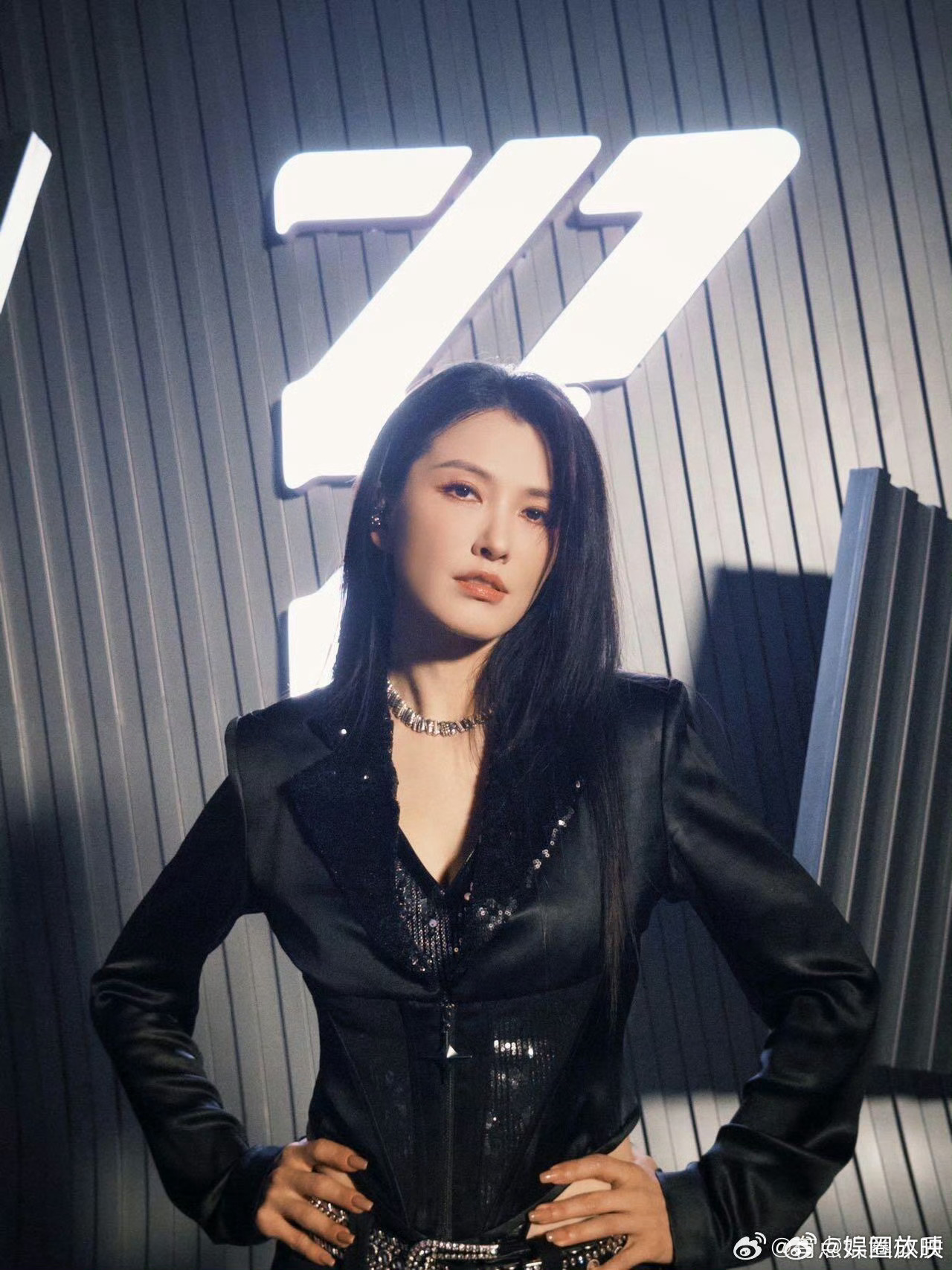 徐洁儿全开麦唱跳气息徐洁儿浪姐台风 全开麦唱跳气息稳到离谱！徐洁儿输了PK还第一