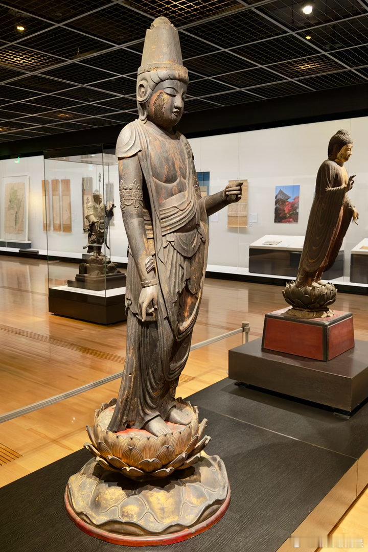 京都真如堂的名宝，京都龙谷博物馆春季特别展。京都的真正极乐寺真如堂，是平安时代戒