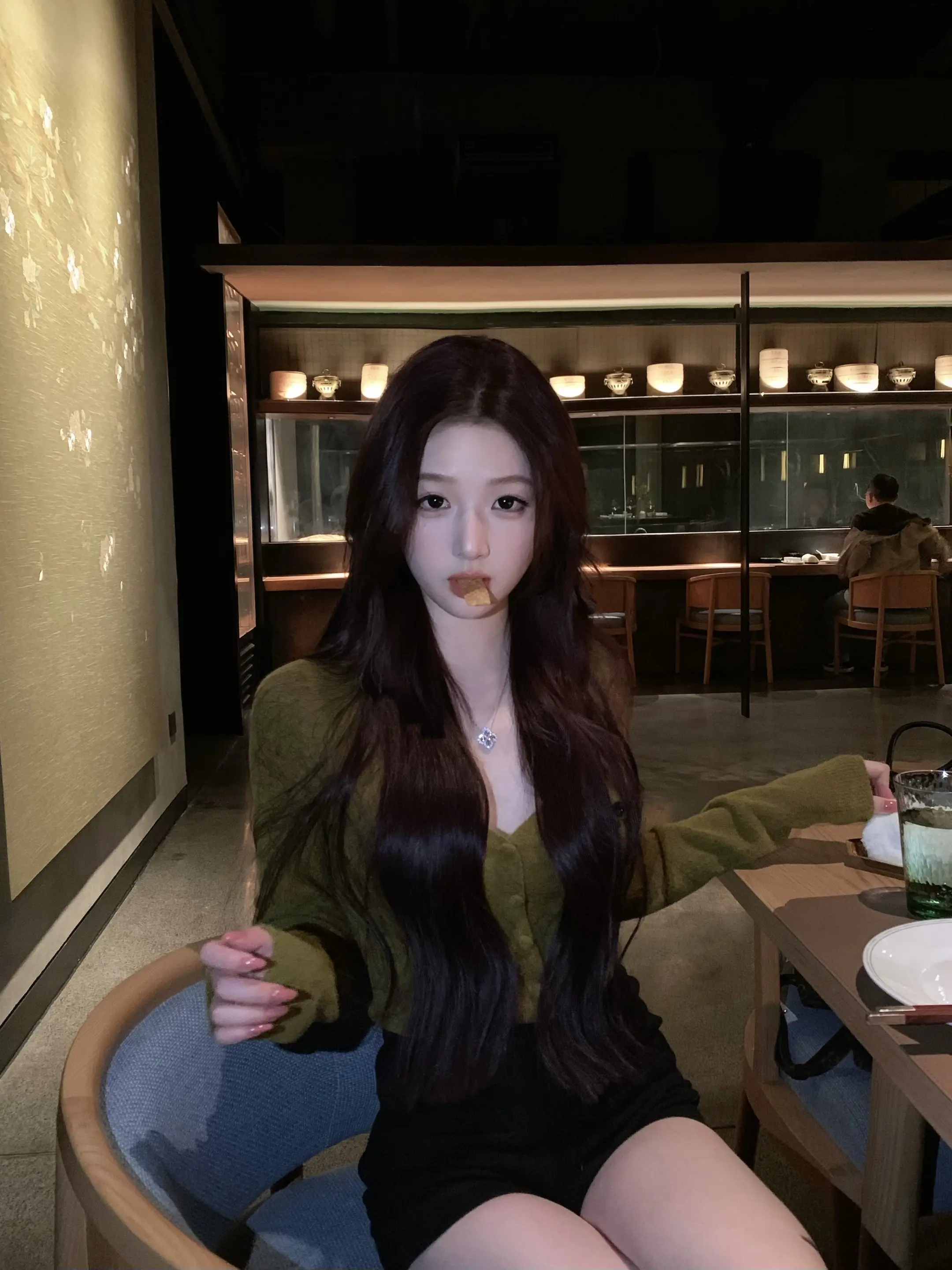 给这个女人宇宙 不解释。