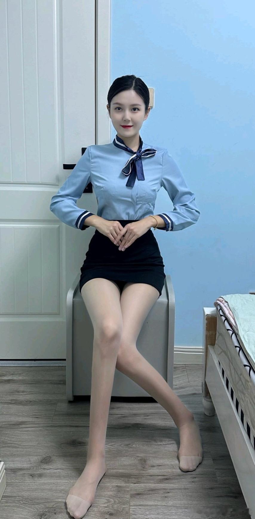 肉色丝袜职业装～ ​​​