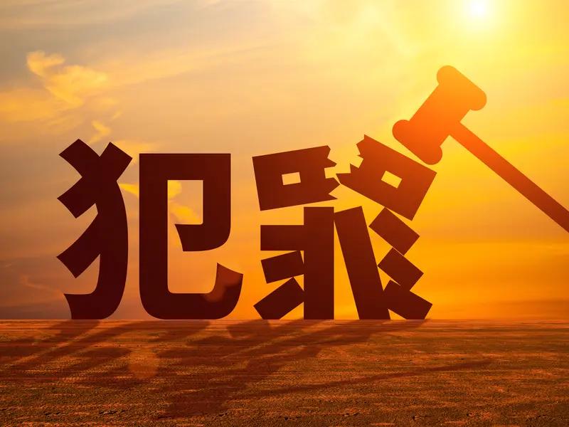 【震惊！70多岁姑姑竟因“偷玉米”酿惨剧，亲侄女惨死，真相令人心碎！】

202