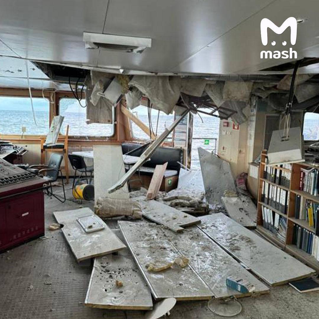 乌克兰武装部队首次使用自杀式无人机袭击俄罗斯油轮。初步判断，涉事无人机型号为 “