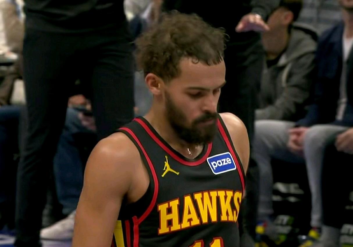 “杨市长”最尴尬的时刻诞生了！

特雷杨复出，老鹰反而黄蜂射爆，黄蜂半场狂飙18