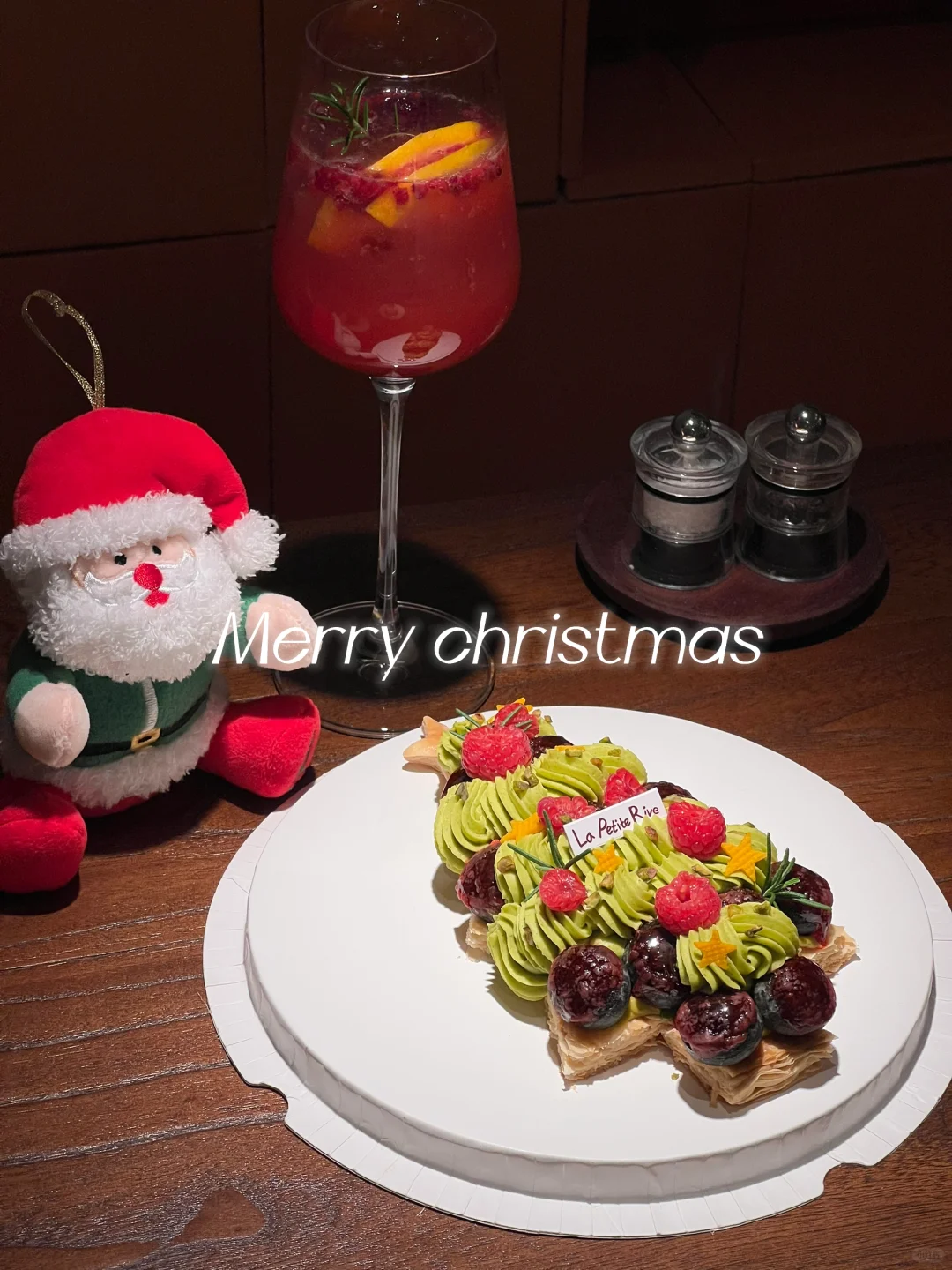 南京圣诞氛围🎄拉满，吃到了圣诞专属小蛋糕
