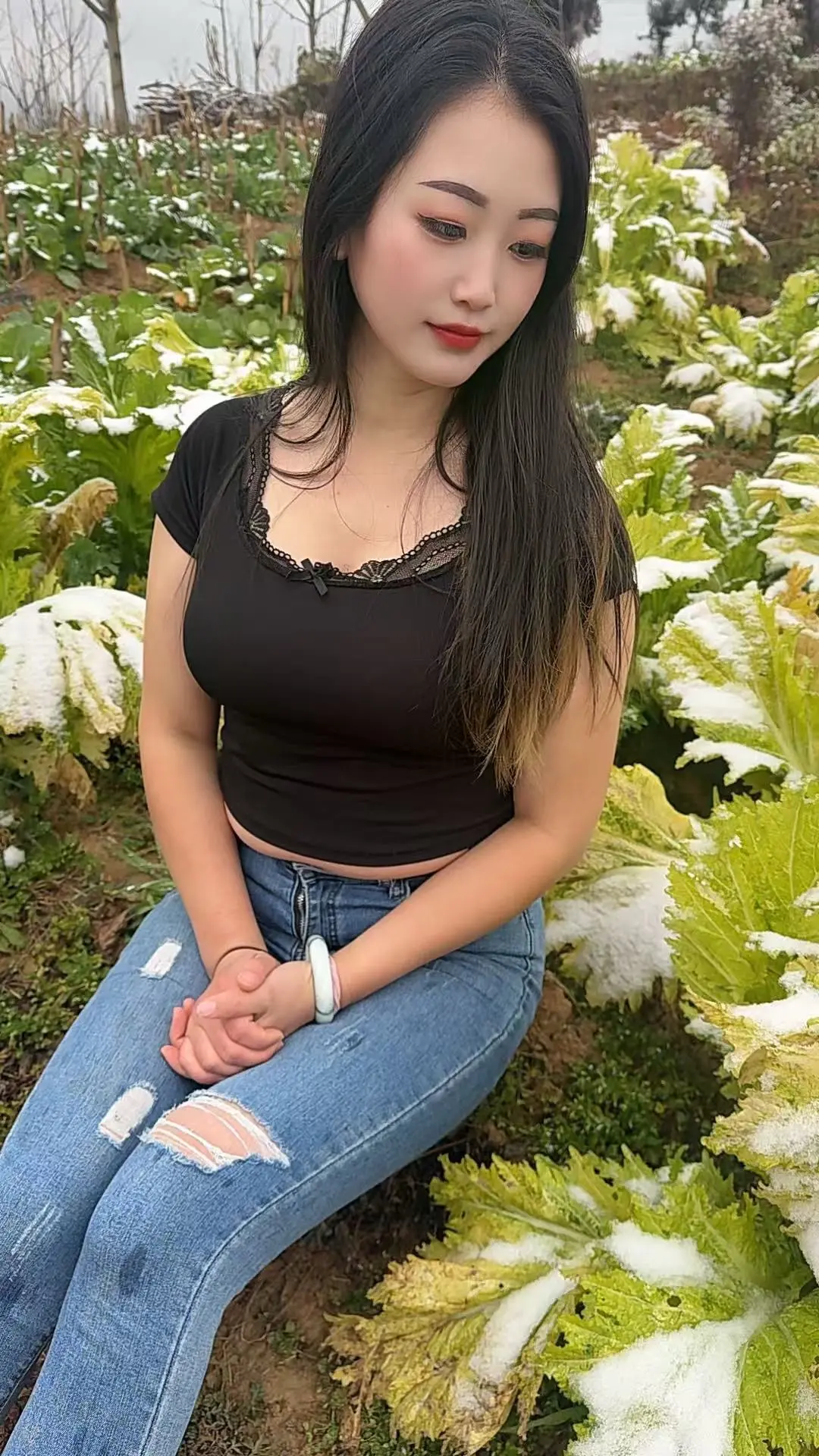 感情 紧身牛仔裤 农村生活