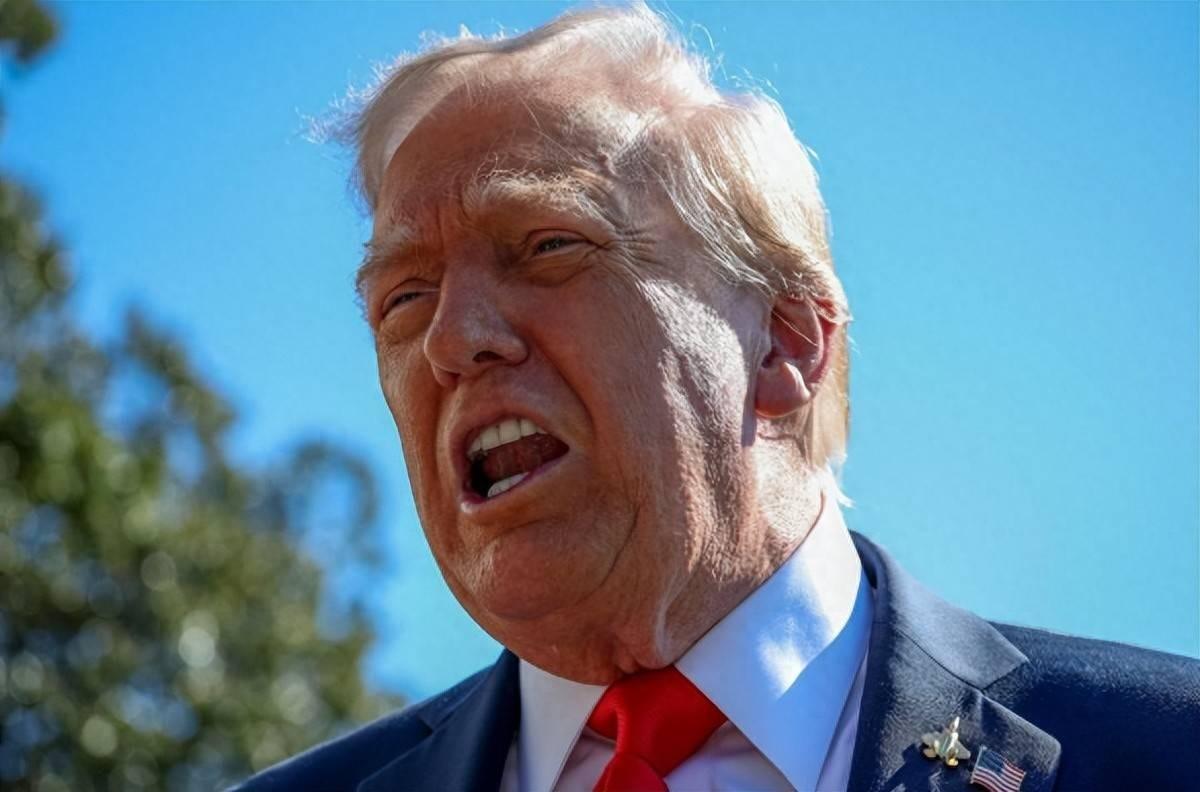 美国千里迢迢调航母开进南海，本打算当着所有东盟国家的面亮肌肉、立住全球霸主的脸面